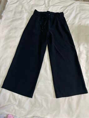 Lululemon Crop wide Leg Pants